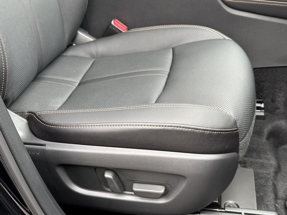new 2025 Mazda CX-90 car, priced at $55,222
