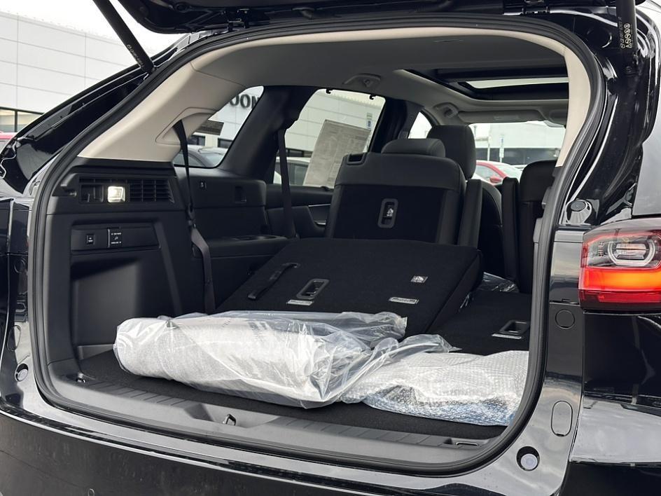 new 2025 Mazda CX-90 car, priced at $55,222