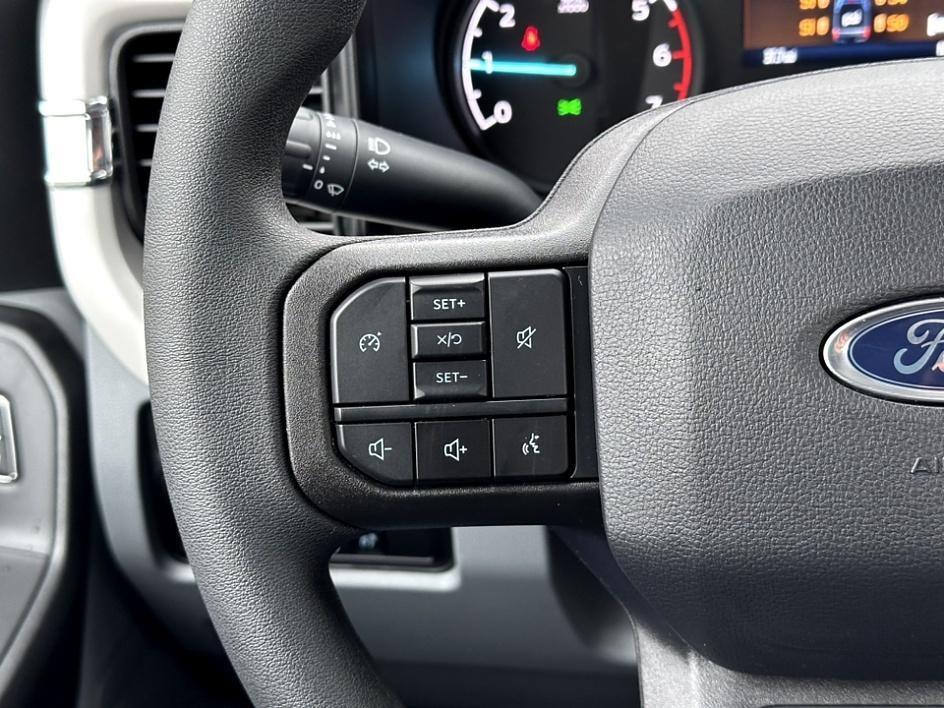 new 2024 Ford F-250 car, priced at $41,838