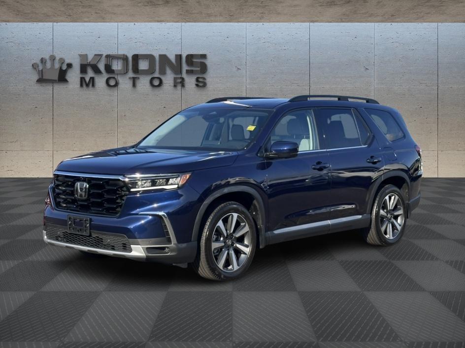used 2024 Honda Pilot car, priced at $44,000