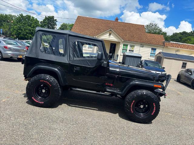 used 1993 Jeep Wrangler car, priced at $8,995