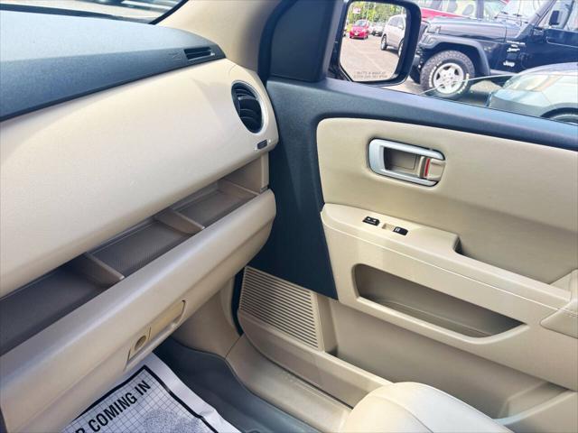 used 2010 Honda Pilot car, priced at $8,995