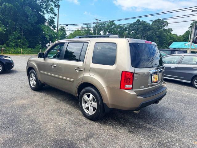 used 2010 Honda Pilot car, priced at $8,995