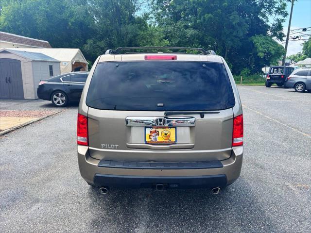 used 2010 Honda Pilot car, priced at $8,995