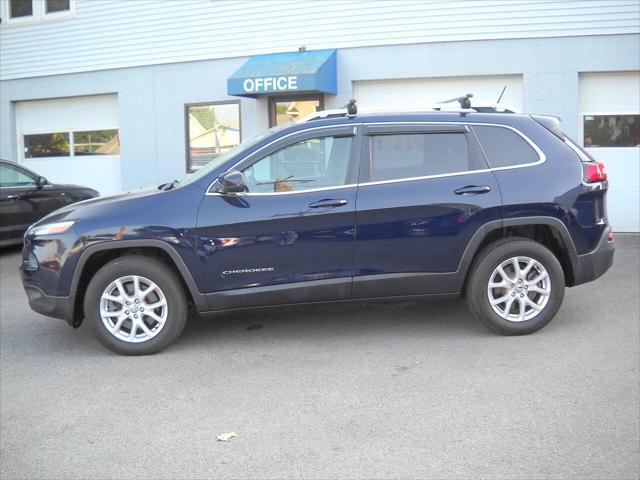 used 2014 Jeep Cherokee car, priced at $7,900
