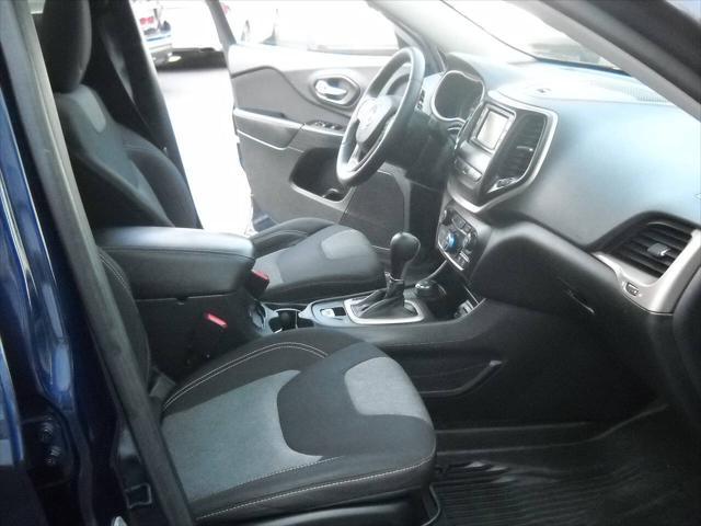 used 2014 Jeep Cherokee car, priced at $7,900