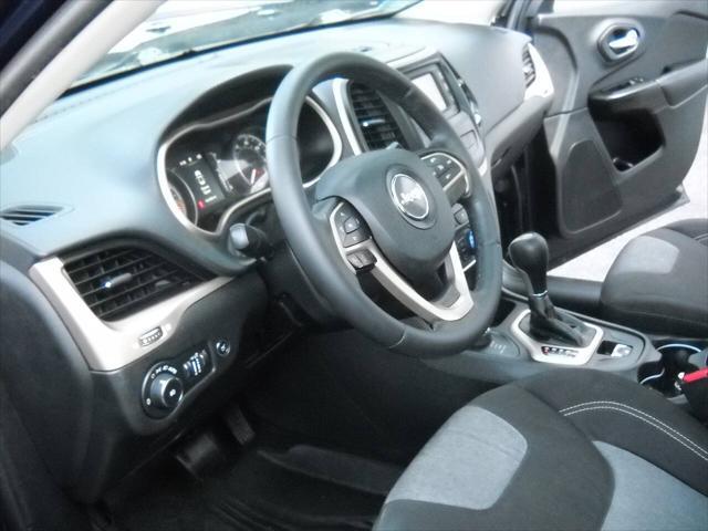 used 2014 Jeep Cherokee car, priced at $7,900