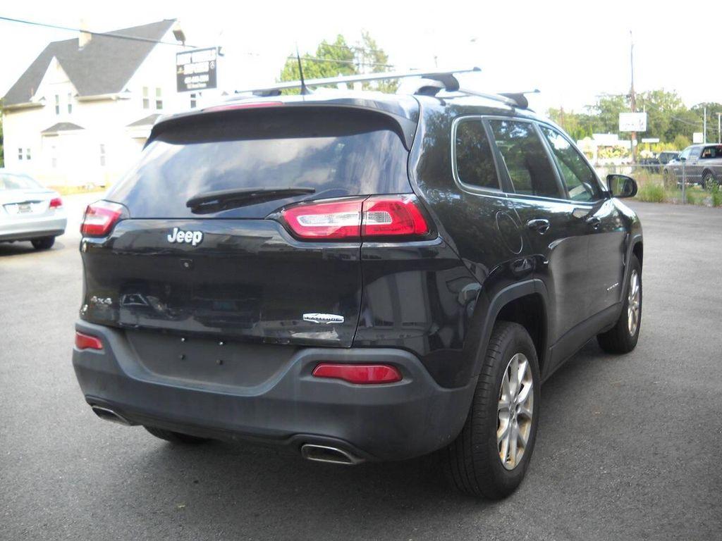 used 2016 Jeep Cherokee car, priced at $7,995