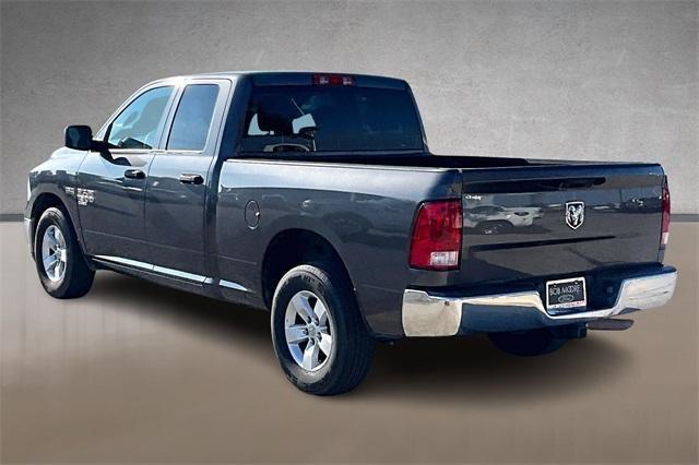 used 2019 Ram 1500 Classic car, priced at $18,811