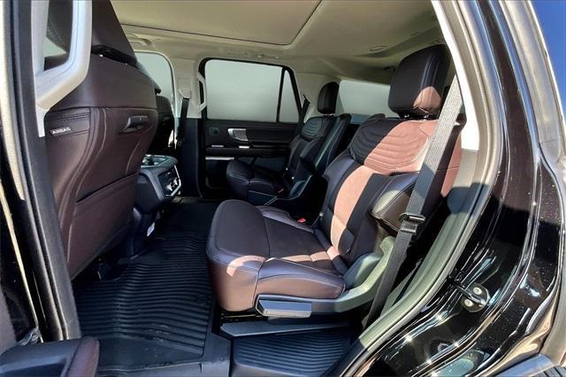 new 2025 Ford Expedition car, priced at $85,354