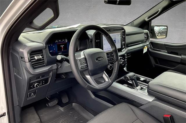 new 2025 Ford F-150 car, priced at $50,977