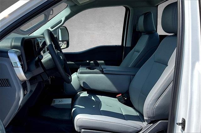 new 2025 Ford F-350 car, priced at $55,940