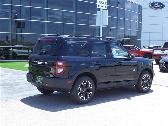 new 2024 Ford Bronco Sport car, priced at $33,977