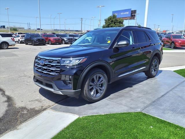 new 2025 Ford Explorer car, priced at $42,477