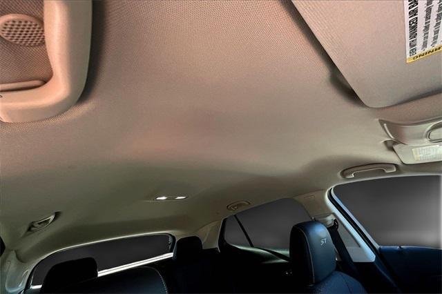 used 2022 Buick Envision car, priced at $23,697