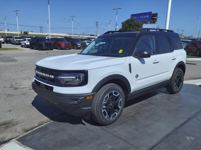 new 2024 Ford Bronco Sport car, priced at $33,977