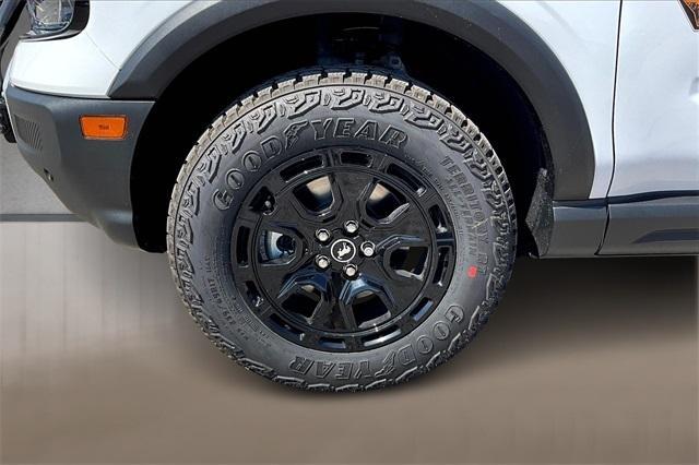 new 2025 Ford Bronco Sport car, priced at $41,267