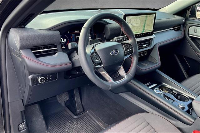 new 2025 Ford Explorer car, priced at $47,945