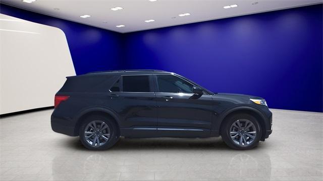 new 2024 Ford Explorer car, priced at $39,977