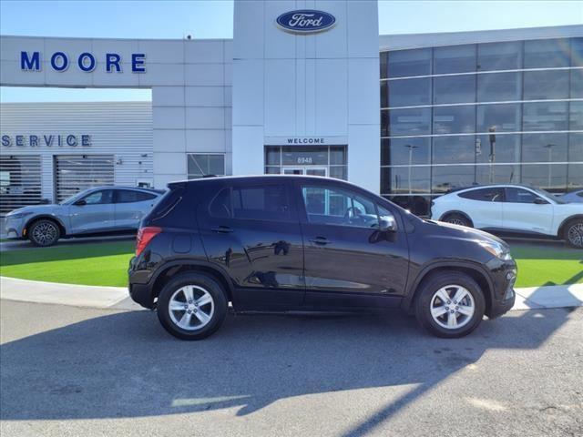 used 2022 Chevrolet Trax car, priced at $14,477