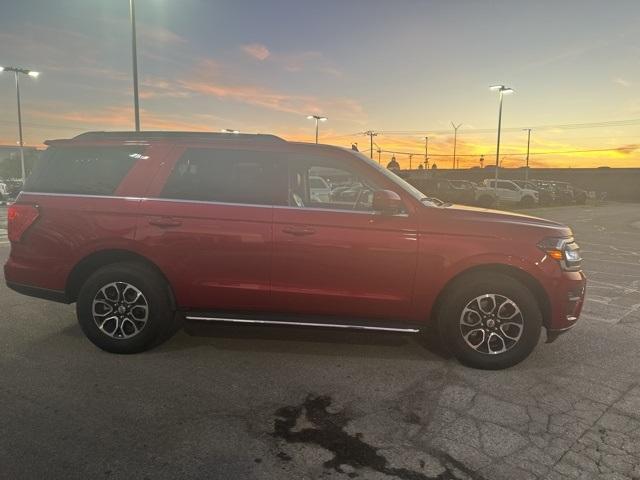used 2022 Ford Expedition car, priced at $46,301