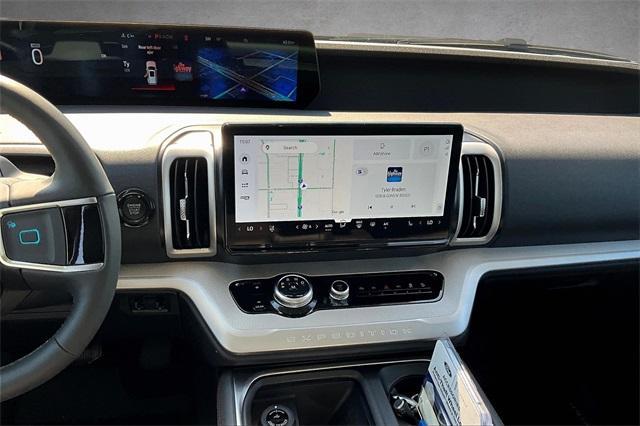 new 2025 Ford Expedition car, priced at $67,967