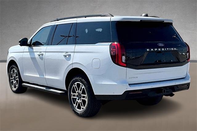 new 2025 Ford Expedition car, priced at $67,967