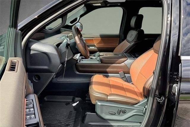 new 2025 Ford Expedition car, priced at $82,826