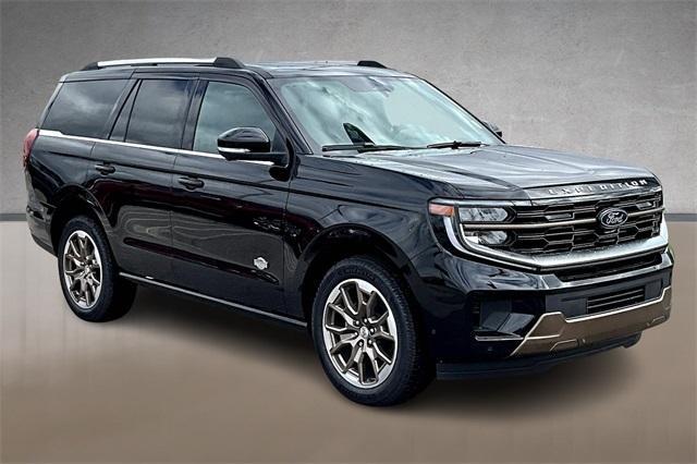 new 2025 Ford Expedition car, priced at $82,826
