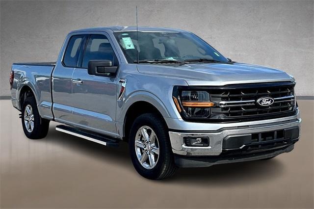 new 2025 Ford F-150 car, priced at $42,936