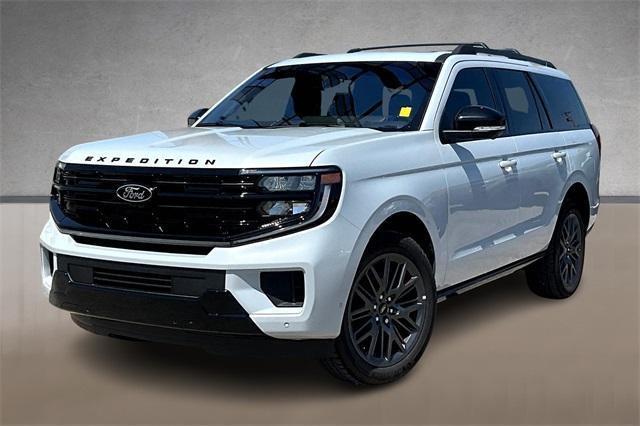 new 2025 Ford Expedition car, priced at $82,386