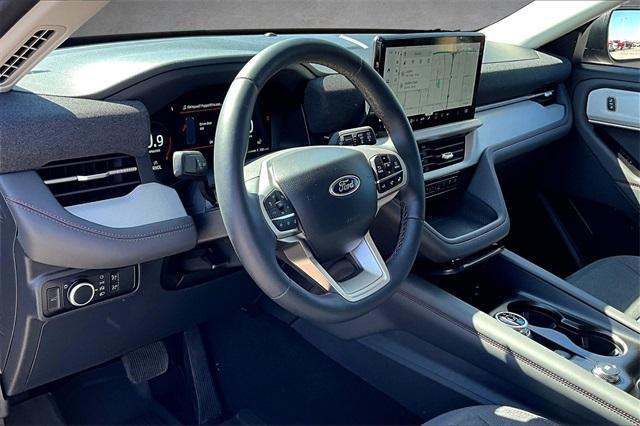 new 2025 Ford Explorer car, priced at $34,477
