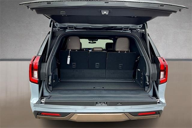 new 2025 Ford Expedition car, priced at $84,409