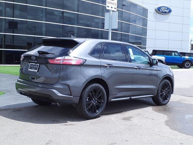 new 2024 Ford Edge car, priced at $41,626