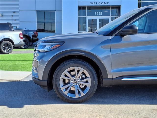 new 2025 Ford Explorer car, priced at $44,912