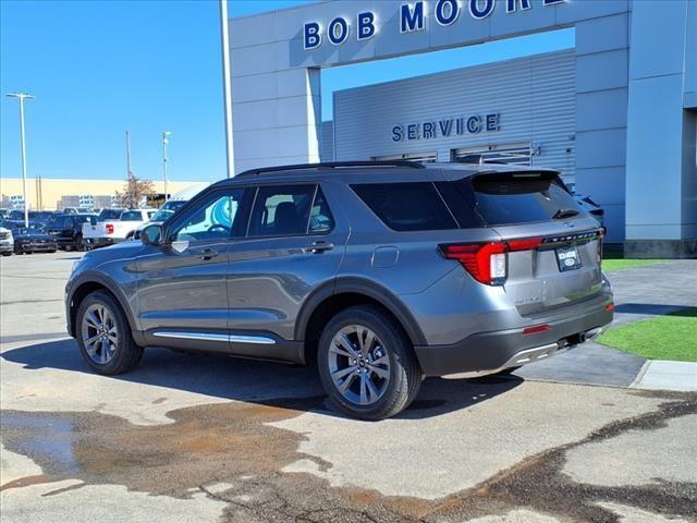 new 2025 Ford Explorer car, priced at $44,912