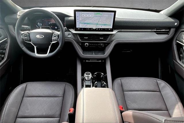 new 2025 Ford Explorer car, priced at $51,715