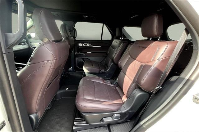 new 2025 Ford Explorer car, priced at $51,715