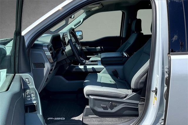 new 2025 Ford F-150 car, priced at $53,977