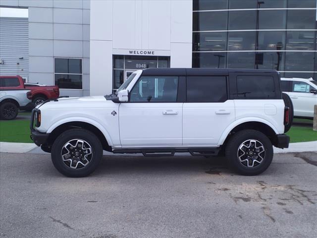 new 2024 Ford Bronco car, priced at $54,068