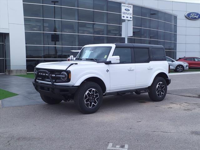 new 2024 Ford Bronco car, priced at $54,068