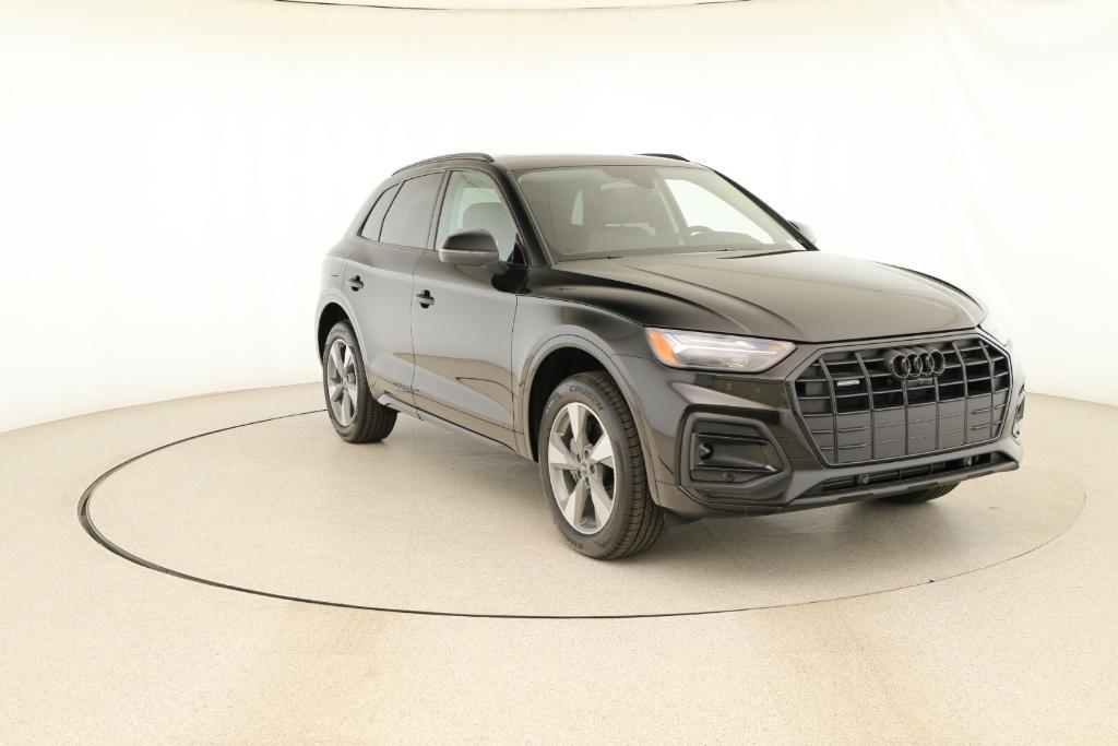 new 2025 Audi Q5 car, priced at $56,100