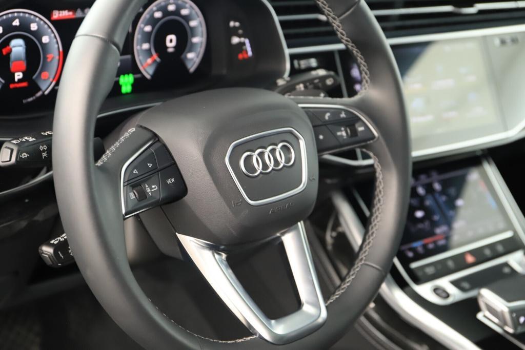 used 2025 Audi Q7 car, priced at $54,920