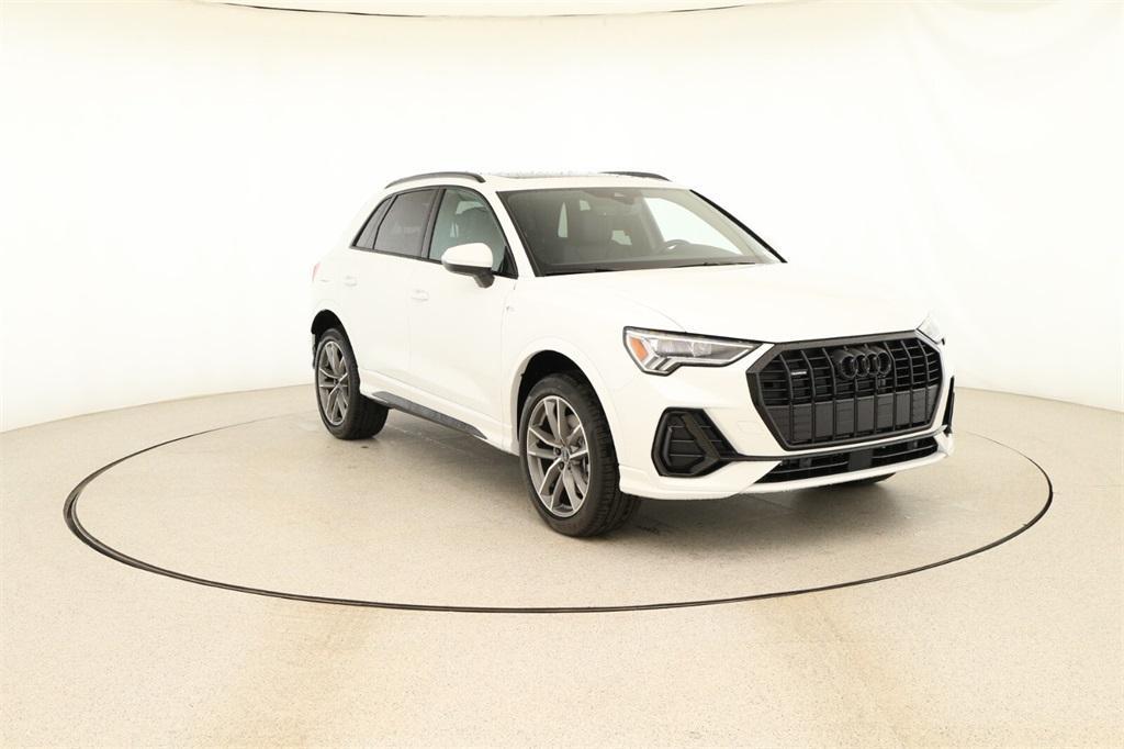 new 2025 Audi Q3 car, priced at $45,440