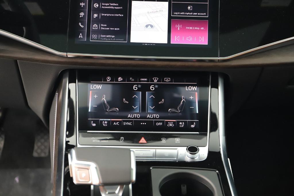 new 2025 Audi Q7 car, priced at $86,220