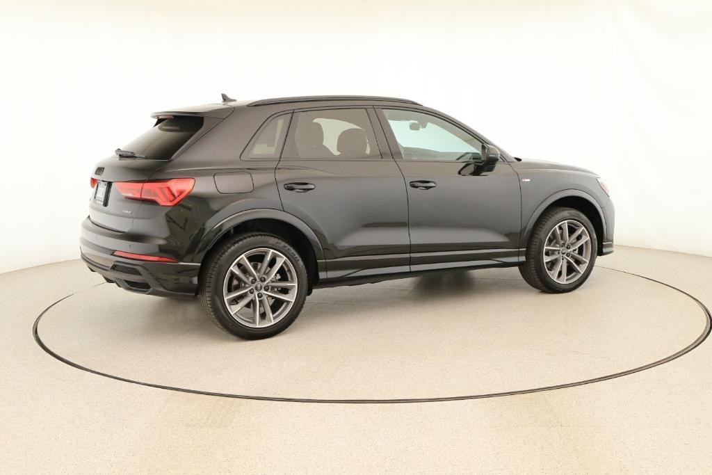 new 2025 Audi Q3 car, priced at $45,975