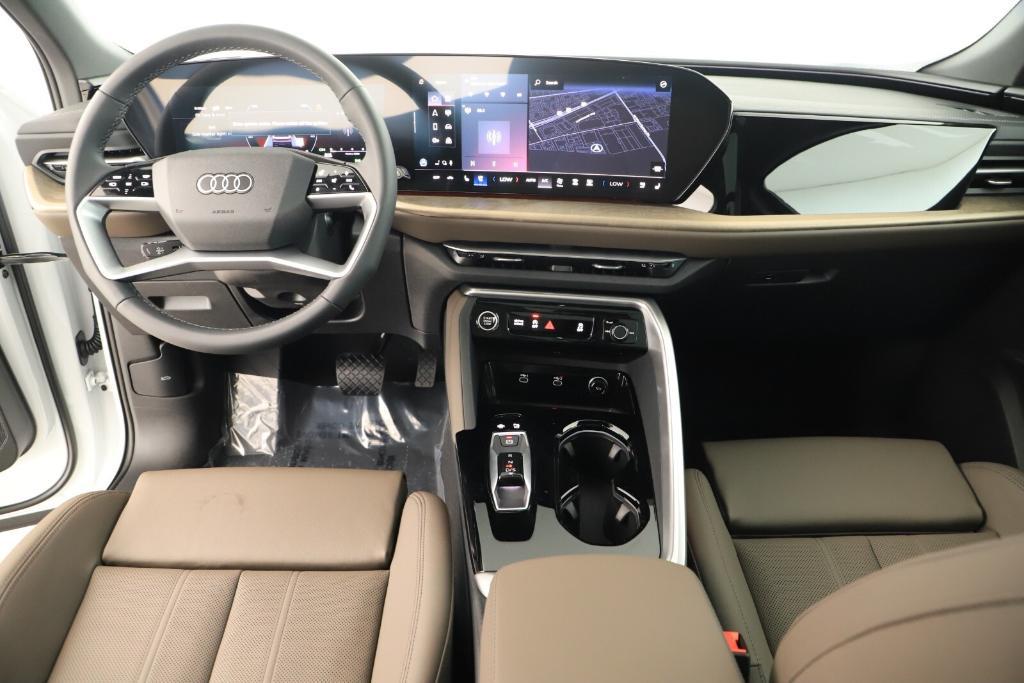 new 2025 Audi Q5 car, priced at $61,890