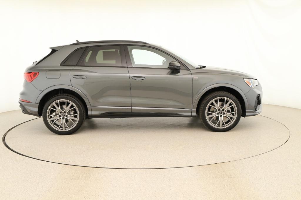 new 2025 Audi Q3 car, priced at $47,865