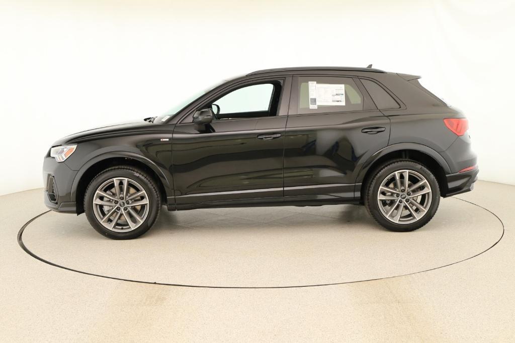 new 2025 Audi Q3 car, priced at $45,785