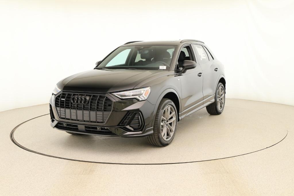 new 2025 Audi Q3 car, priced at $45,785